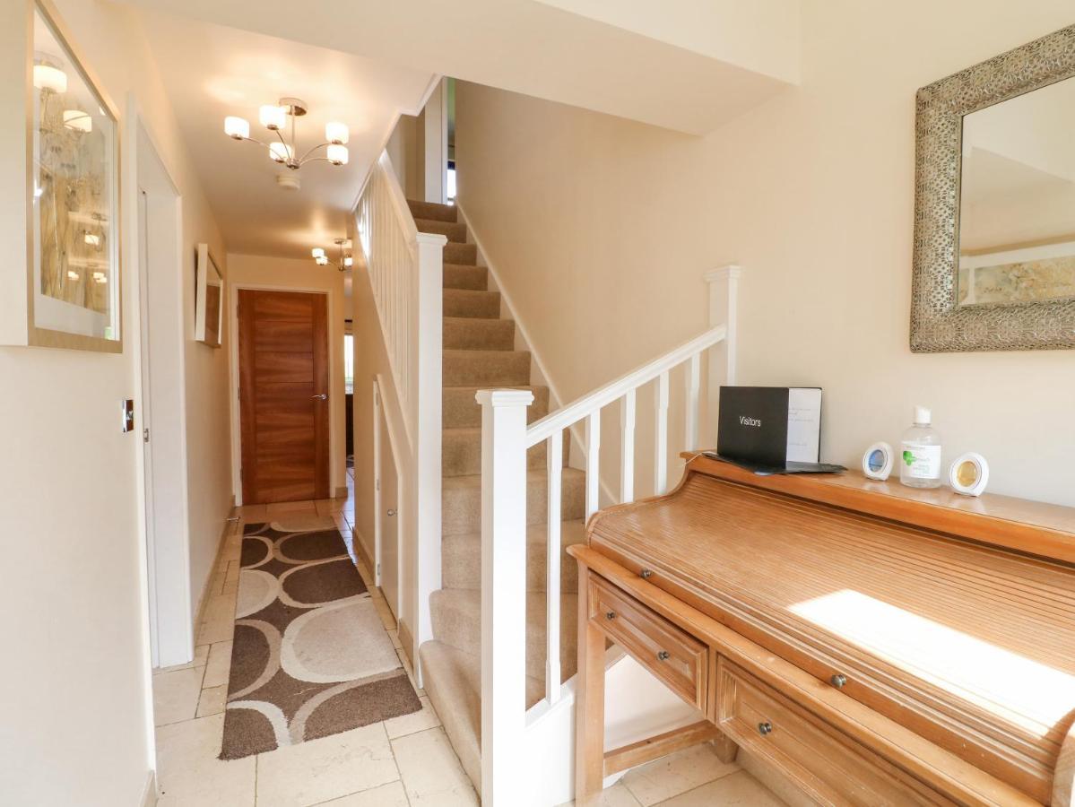 The Lillies Villa Great Rowsley Exterior photo