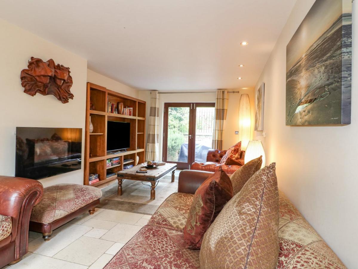 The Lillies Villa Great Rowsley Exterior photo